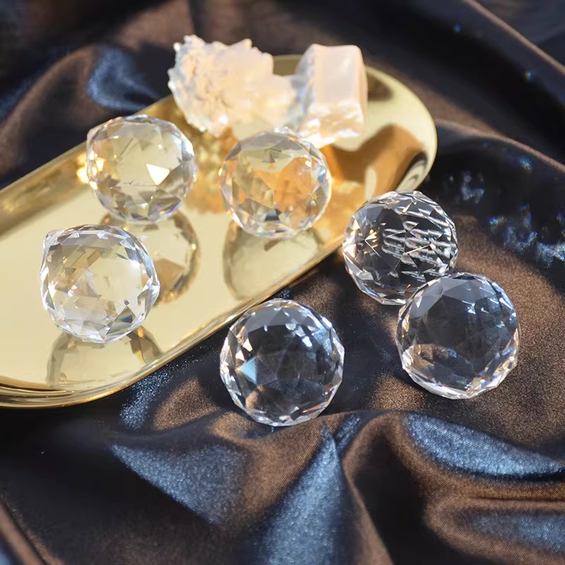 크리스탈 볼 프리즘 썬캐쳐 레인보우 메이커 20-50m - Crystal Ball Decor 리뷰 및 가격