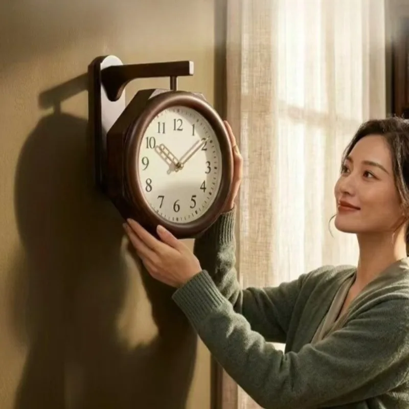 나무 벽시계 레트로 럭셔리 교수형 시계 북유럽 스타일  - Luxury Lifestyle Furniture 리뷰 및 가격